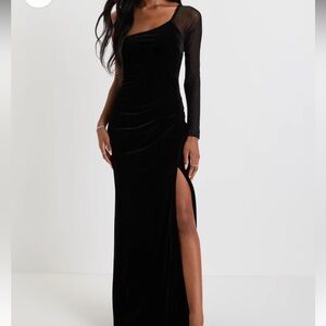 NWT Lulu’s Lavish Style Black Velvet Mesh One-Shoulder Tulip Maxi Dress